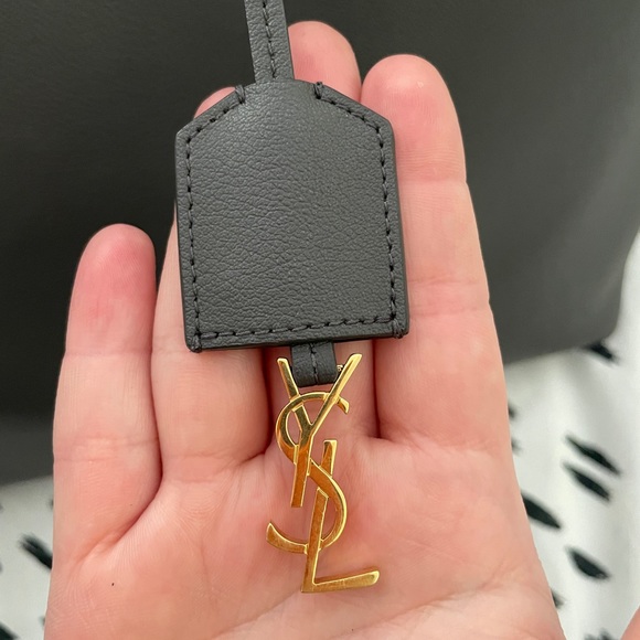 Saint Laurent Leather Shopping Tote - Picture 5 of 9